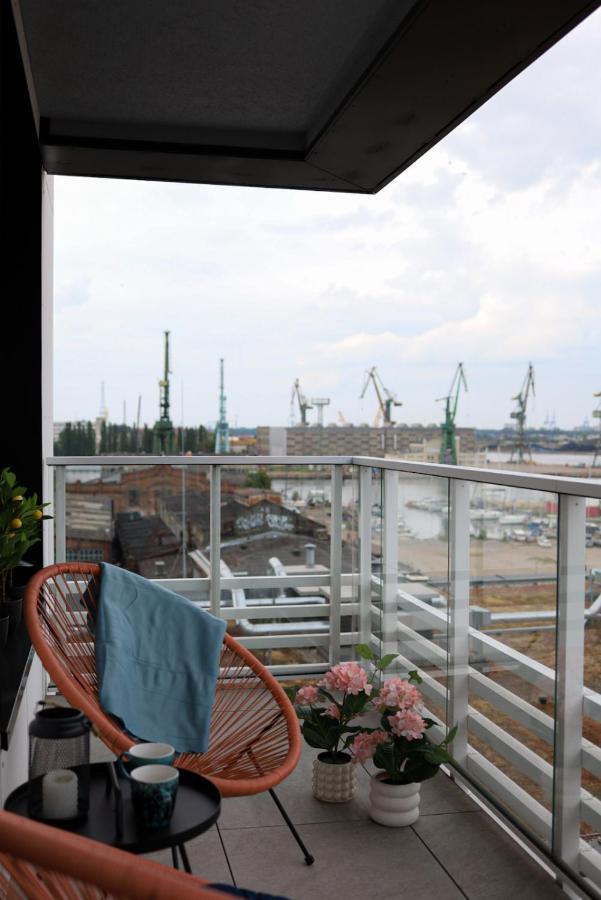 Glow Apartments, Apartamenty Stocznia Cesarska & Montownia Gdansk Exterior foto